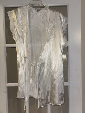 Linea Donatella women’s VTG bridal lingerie robe strappy embroidered pearls MED